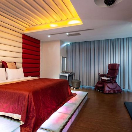 Only Love Motel Tân Điếm Ngoại thất bức ảnh